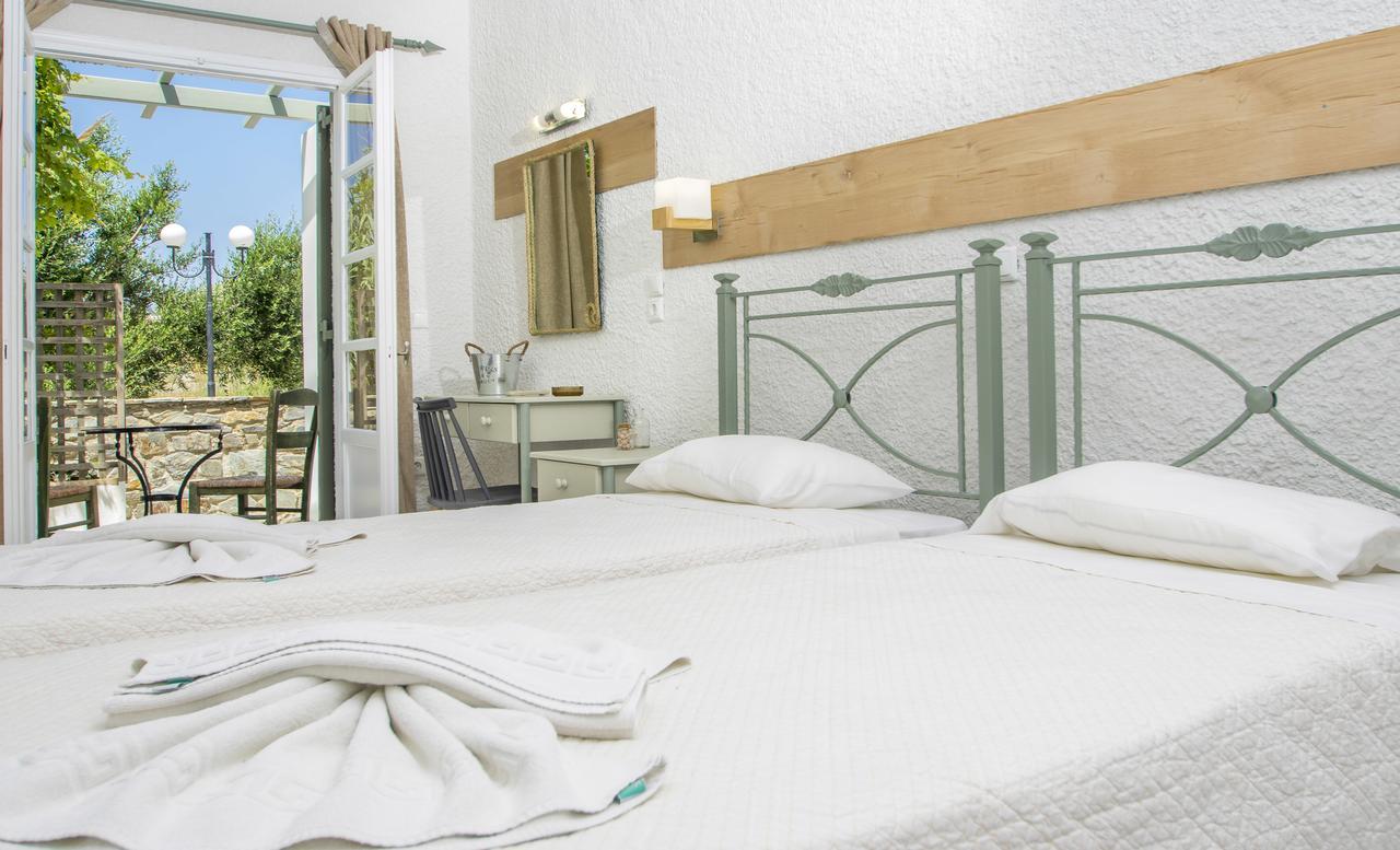 Syros Inn Galissas Extérieur photo